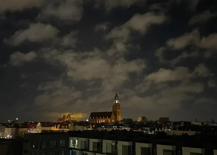 Апартаменти Witold's With A Rooftop - 500 Steps To Rynek Wroapart